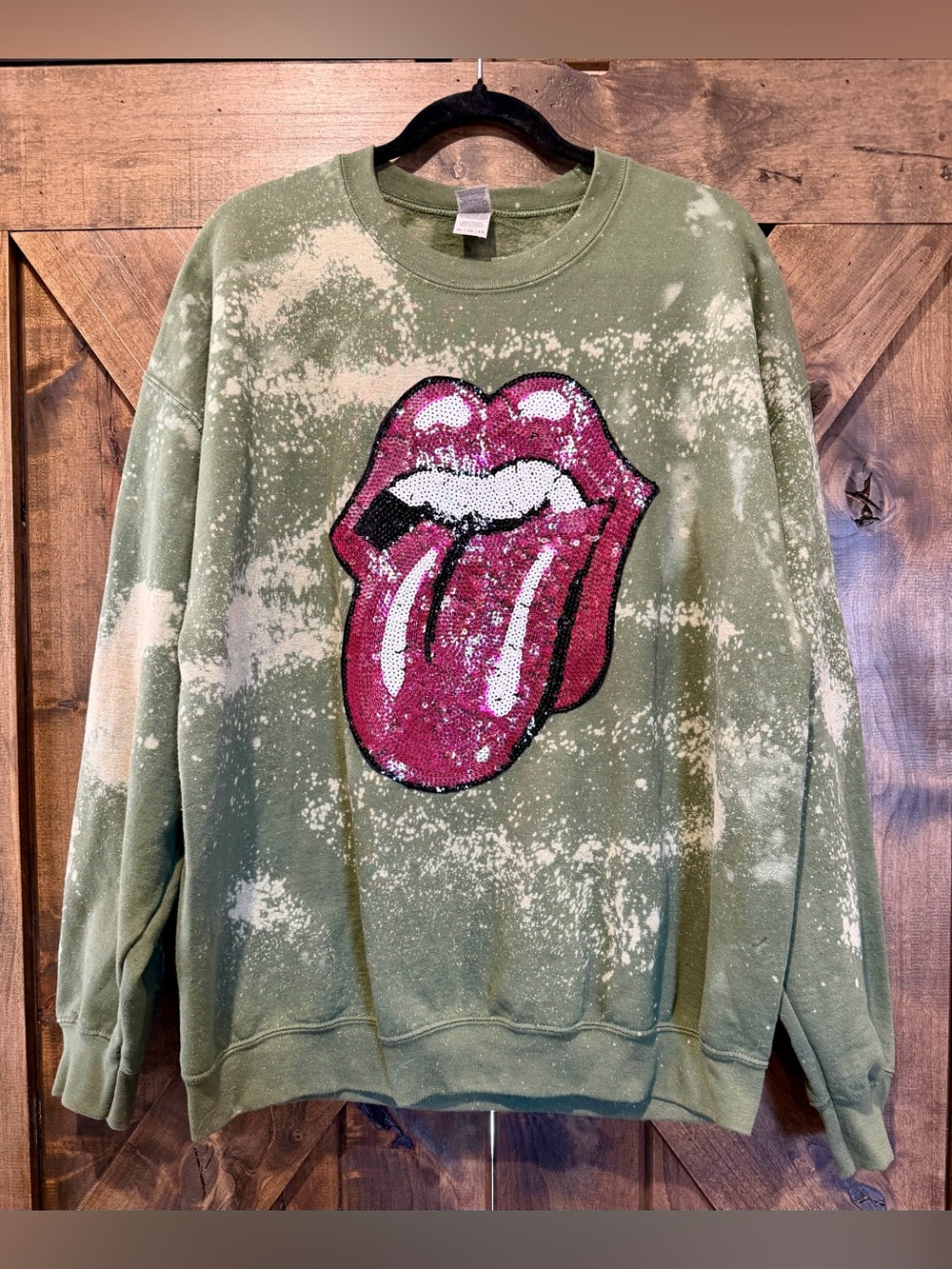 Oversized Crew Neck Sweatshirt Sequin Tounge